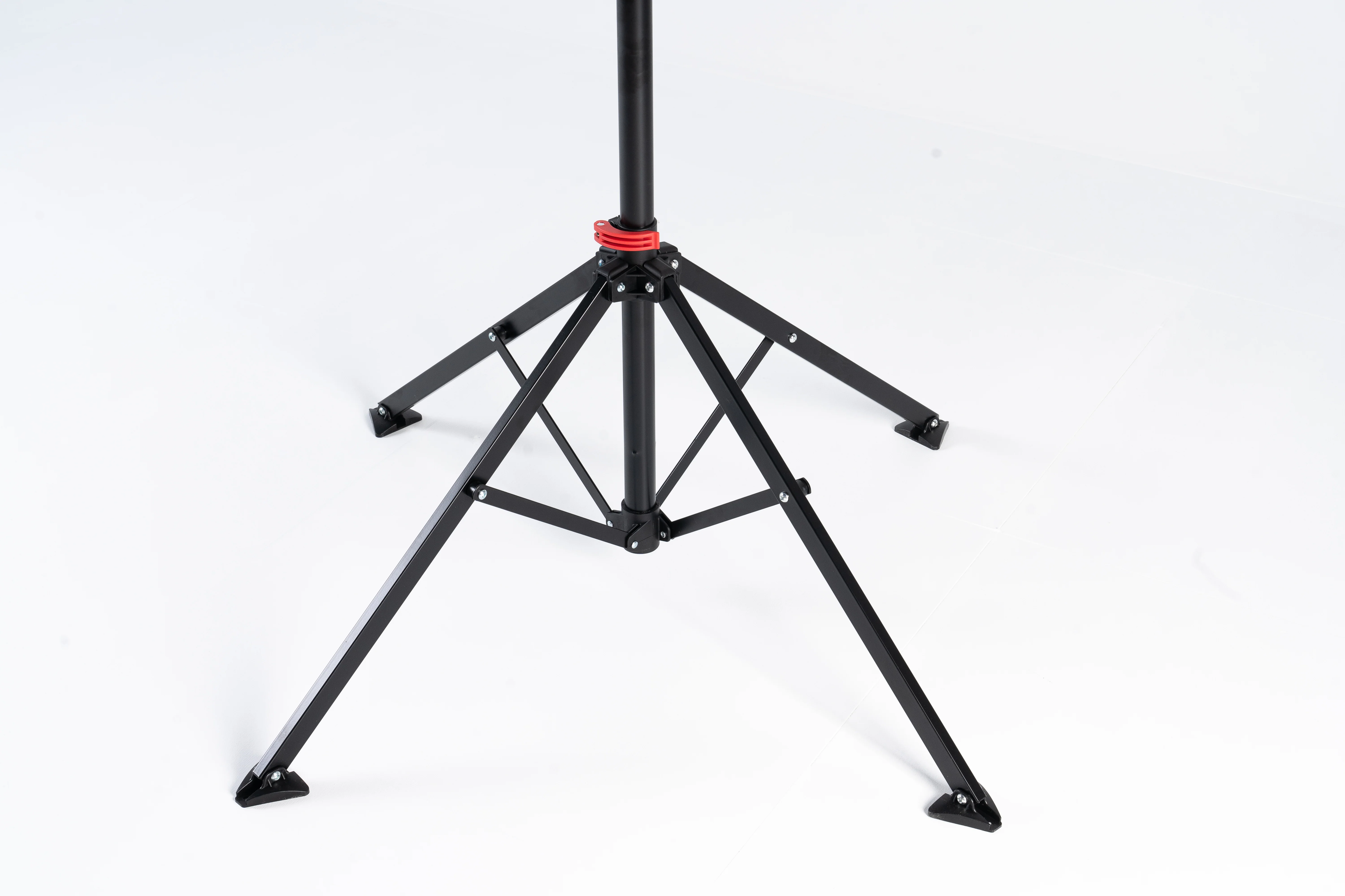 EVERCROSS Klappbarer Fahrrad-Montageständer mit 360° drehbarer Klemme, höhenverstellbar bis 1,73 m, magnetische Werkzeugablage, stabiles Dreibein-Stativ - Image 4