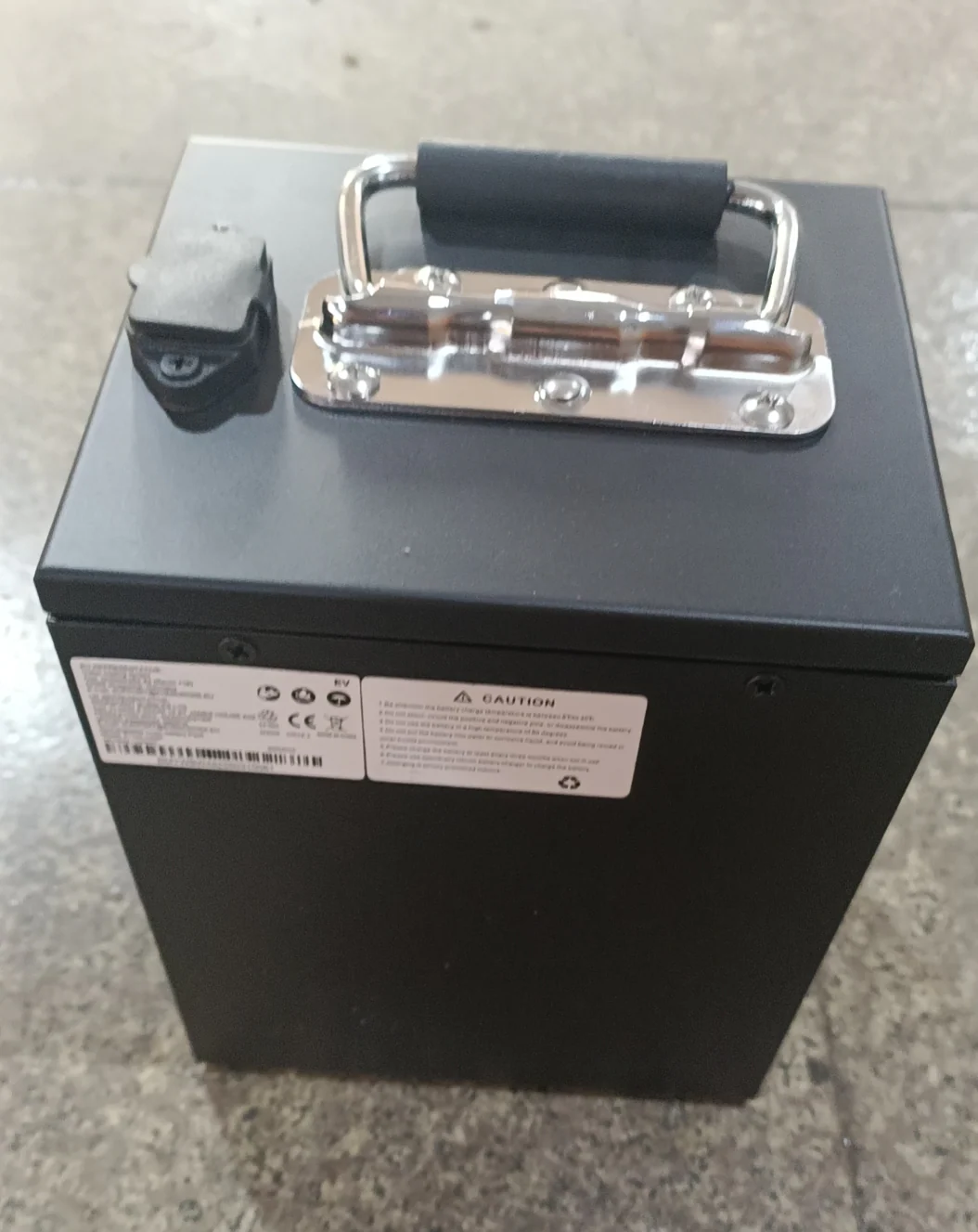 Zubehör – Evercross 701 Elektromotorrad-Akku 48V, 25 Ah